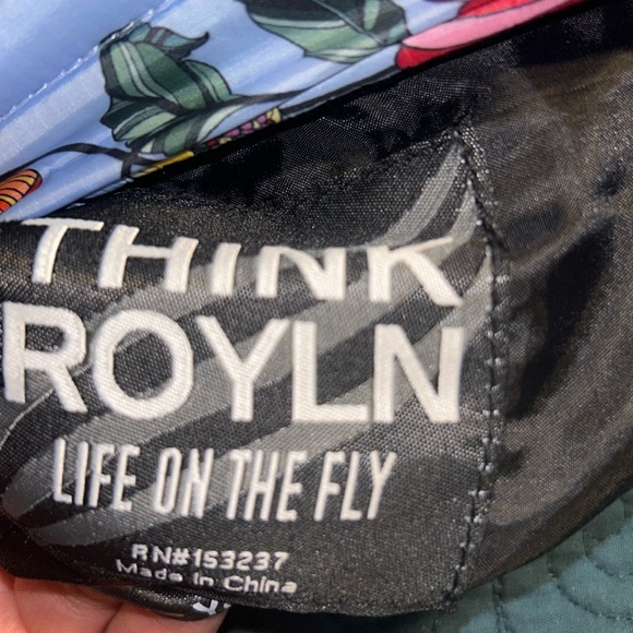 THINK ROYLN Bum Bag Crossbody Bag - Picture 6 of 12